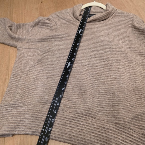 Karen Kane Womens Brown Ribbed Cowl Neck Knit Sweater Size Large Made in USA - Picture 8 of 9